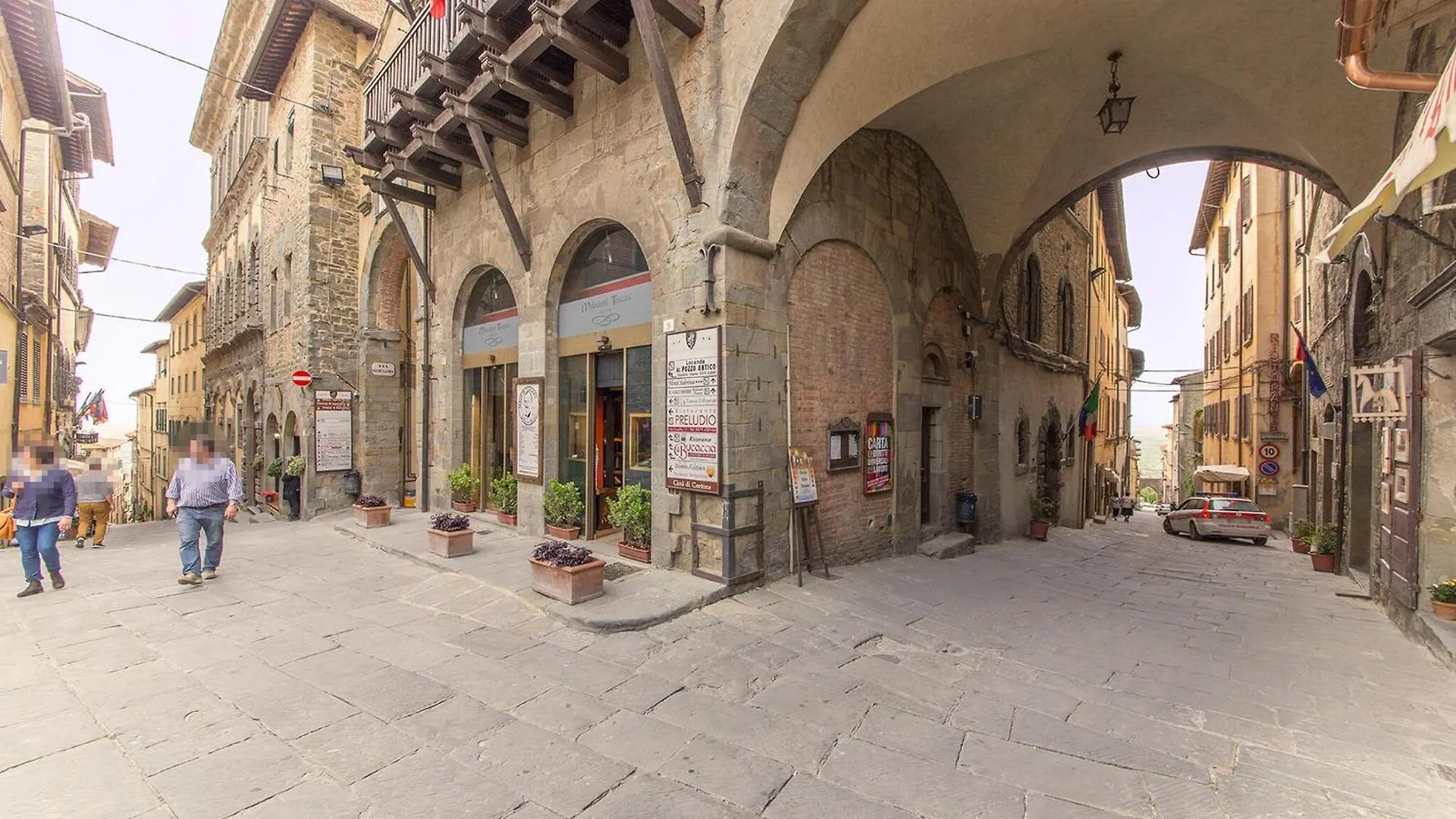 Stunning Home In San Pietro A Dame With Jacuzzi Poggioni 0*,
